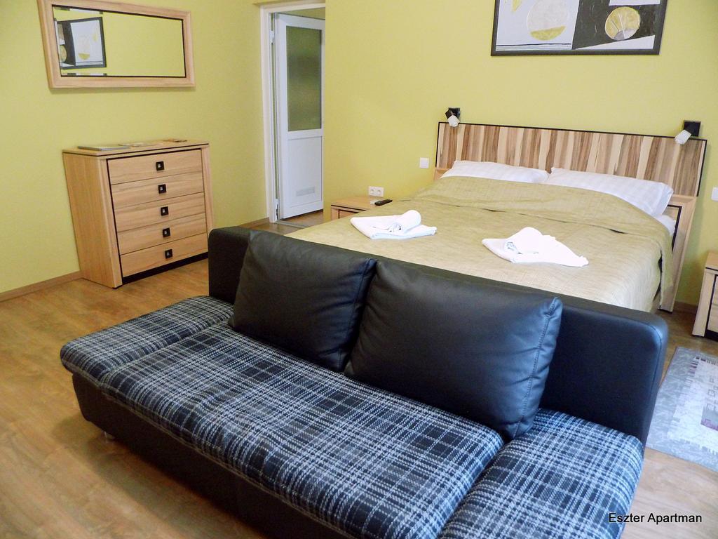 Eszter Apartman Бекесксаба Екстериор снимка