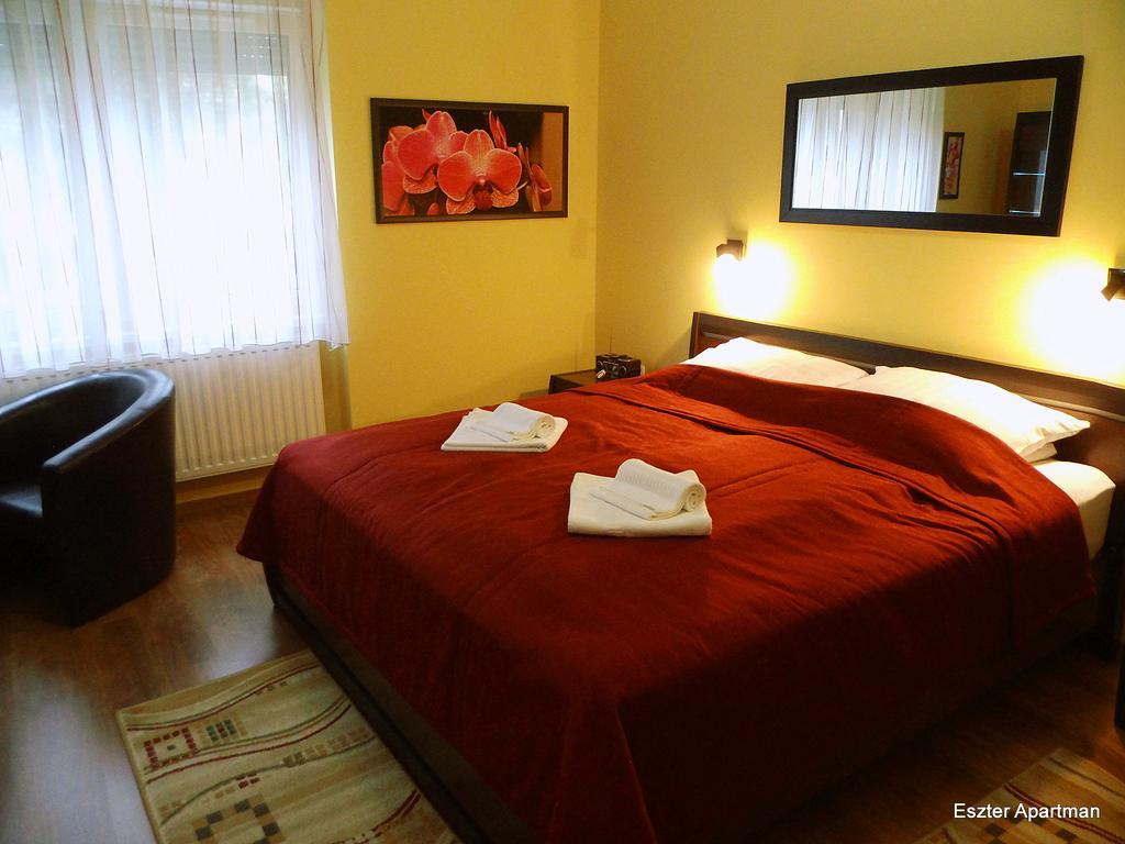 Eszter Apartman Бекесксаба Екстериор снимка